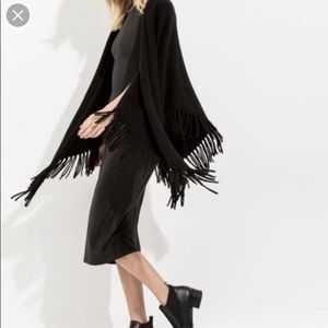 Kit and Ace Burbank Shawl